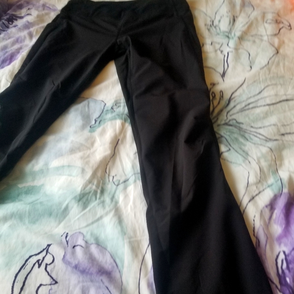 Size 14 Ivivva Lululemon Reflective Run Wind Pants - Picture 1 of 5